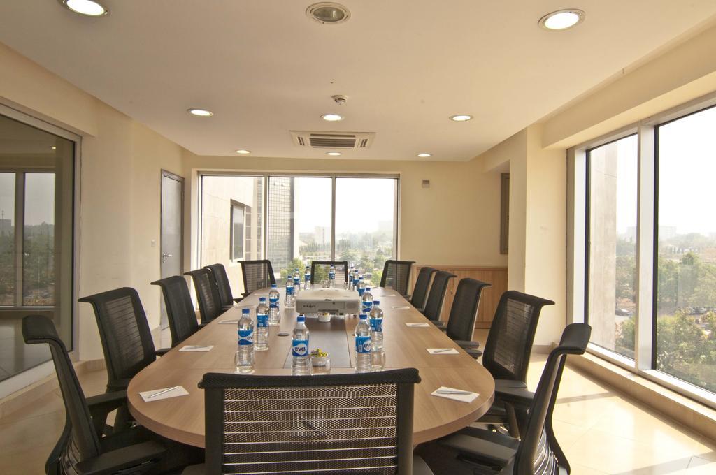 L'Eola Suites อาบูจา ภายนอก รูปภาพ