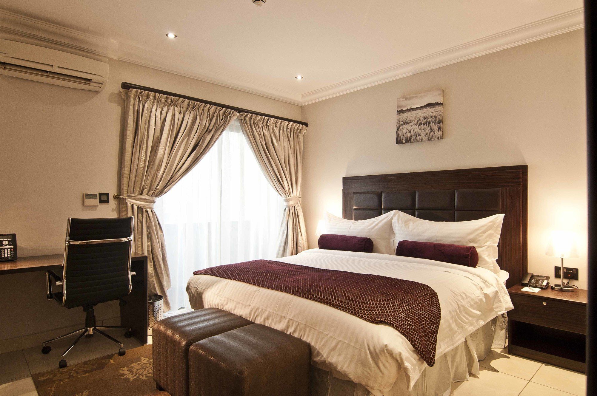 L'Eola Suites อาบูจา ภายนอก รูปภาพ